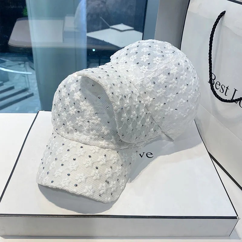 Primavera y verano versátil encaje floral tapa enarbolada Estilo coreano de las mujeres de moda estrellado caliente rhinestone gorra de béisbol protección solar sombrero para el sol