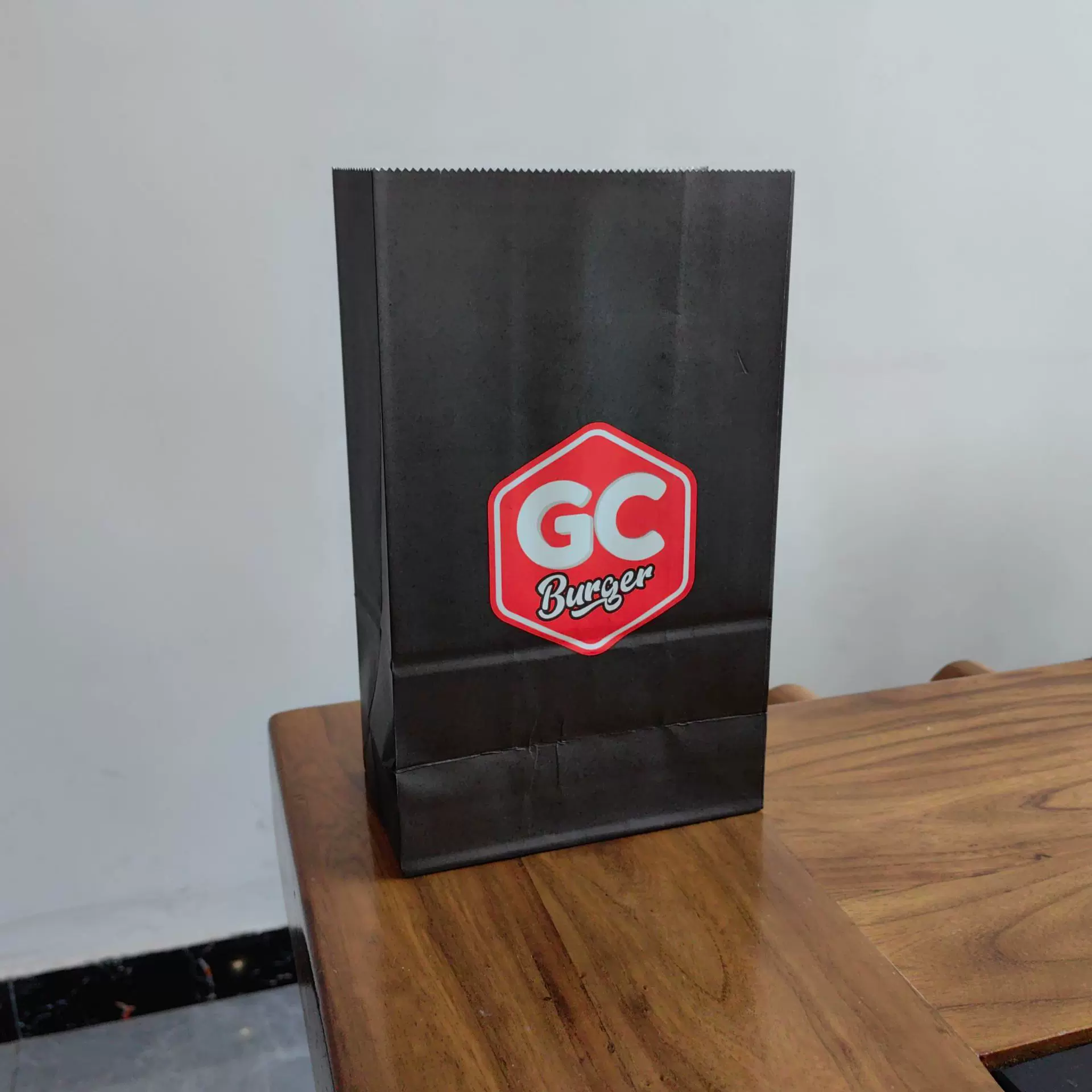 定制牛皮纸手捧袋SOS纸袋开窗面包袋方底打包纸袋