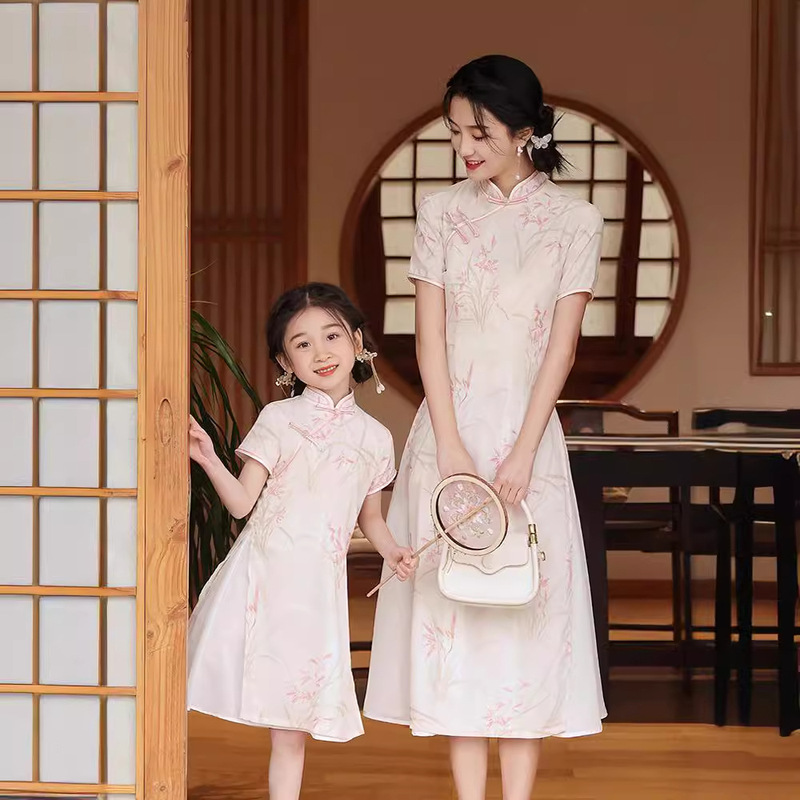 Chinese dresses oriental qipao for women girl skids parent-child chinese  festival clothing party meeting dress up cheongsam dress for kids adult