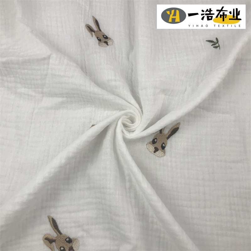 纯棉双层绉布纱布卡通绣花皱布面料宝宝棉纱布衣服口水巾浴巾睡衣