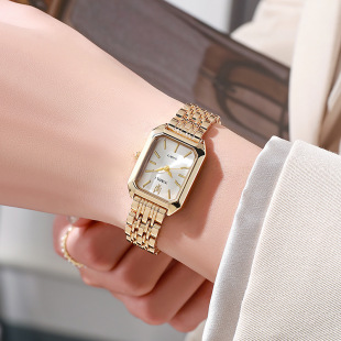 A generation of foreign trade new luxury steel band ladies watch female students fashion simple square quartz watch