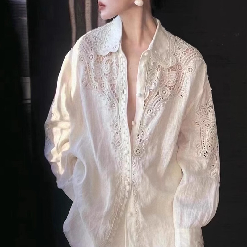 High-set Light Luxury Women's Designer's Vigor Powerful Elegant Hollow White Shirt Autumn Loose Top