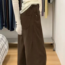 爆款复古棕色弯刀牛仔裤女2025秋季新款梨型身材直筒巨显瘦阔腿裤