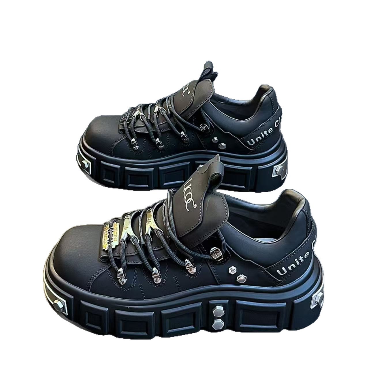 Zapatos de hombre de éxito en línea 2025, nuevos zapatos de hombre europeos, zapatos de skate casuales de altura, zapatos de nicho de diseño para hombres