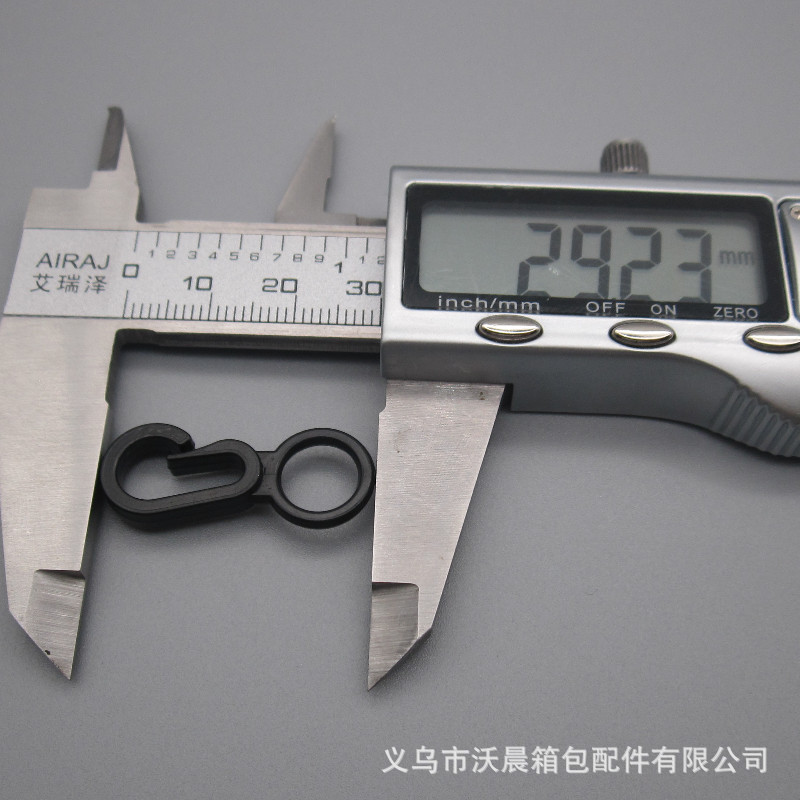 Ganchos plásticos de 8 formas — accesorios para mochilas, mosquetones POM resistentes al viento, disponibles en stock