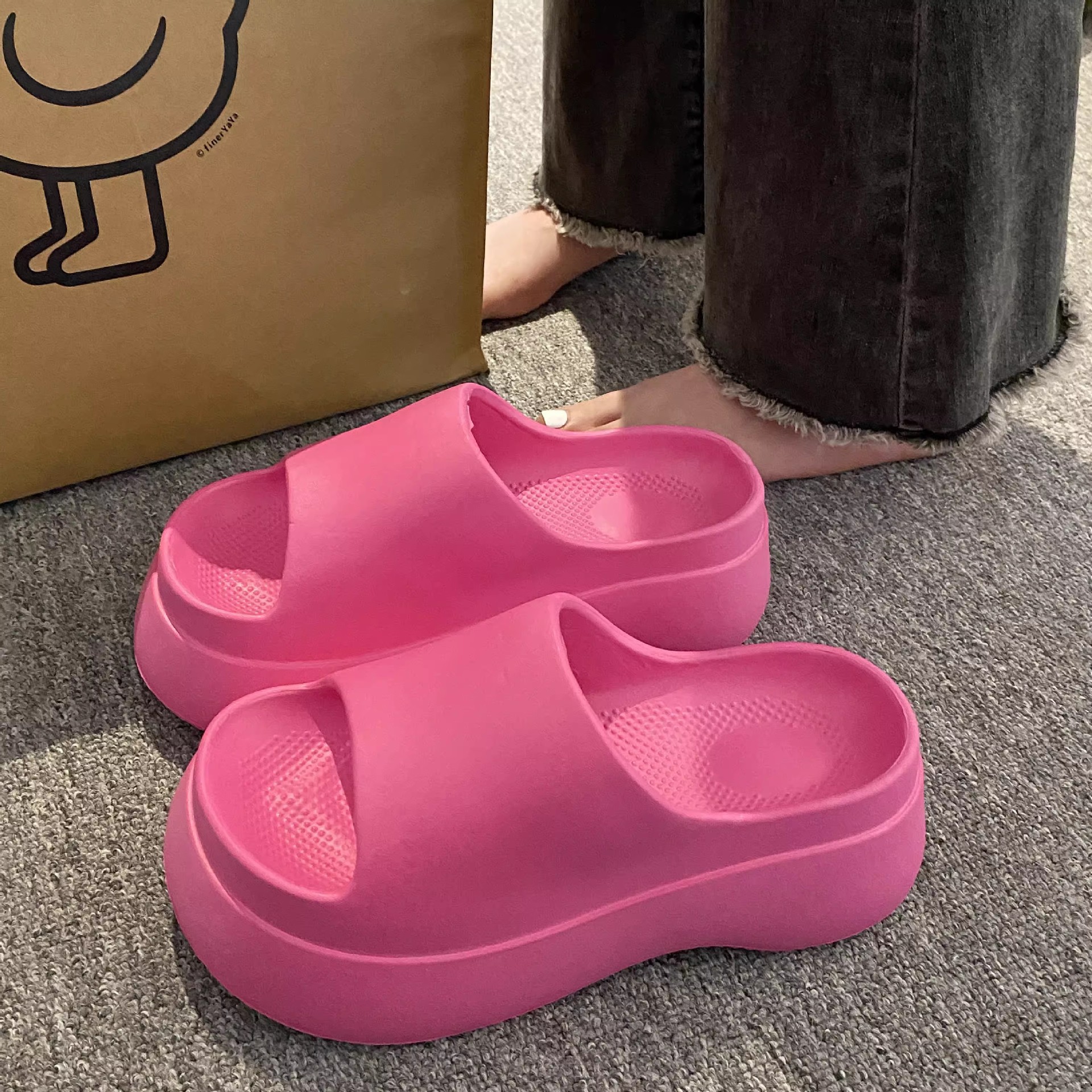 韩版2024夏季新款鱼嘴松糕厚底一字凉拖鞋软底防滑沙滩鞋 外穿女