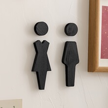 �羳��ɫ��ľԡ�Ҙ�־��Ů������ʾ�˒���r�к��s��־�S�����l