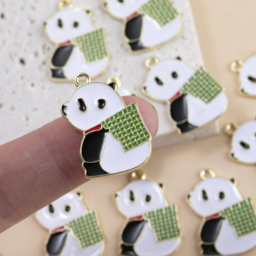 1 Piece Cute Panda Alloy Enamel Plating Pendant Jewelry Accessories display picture 3