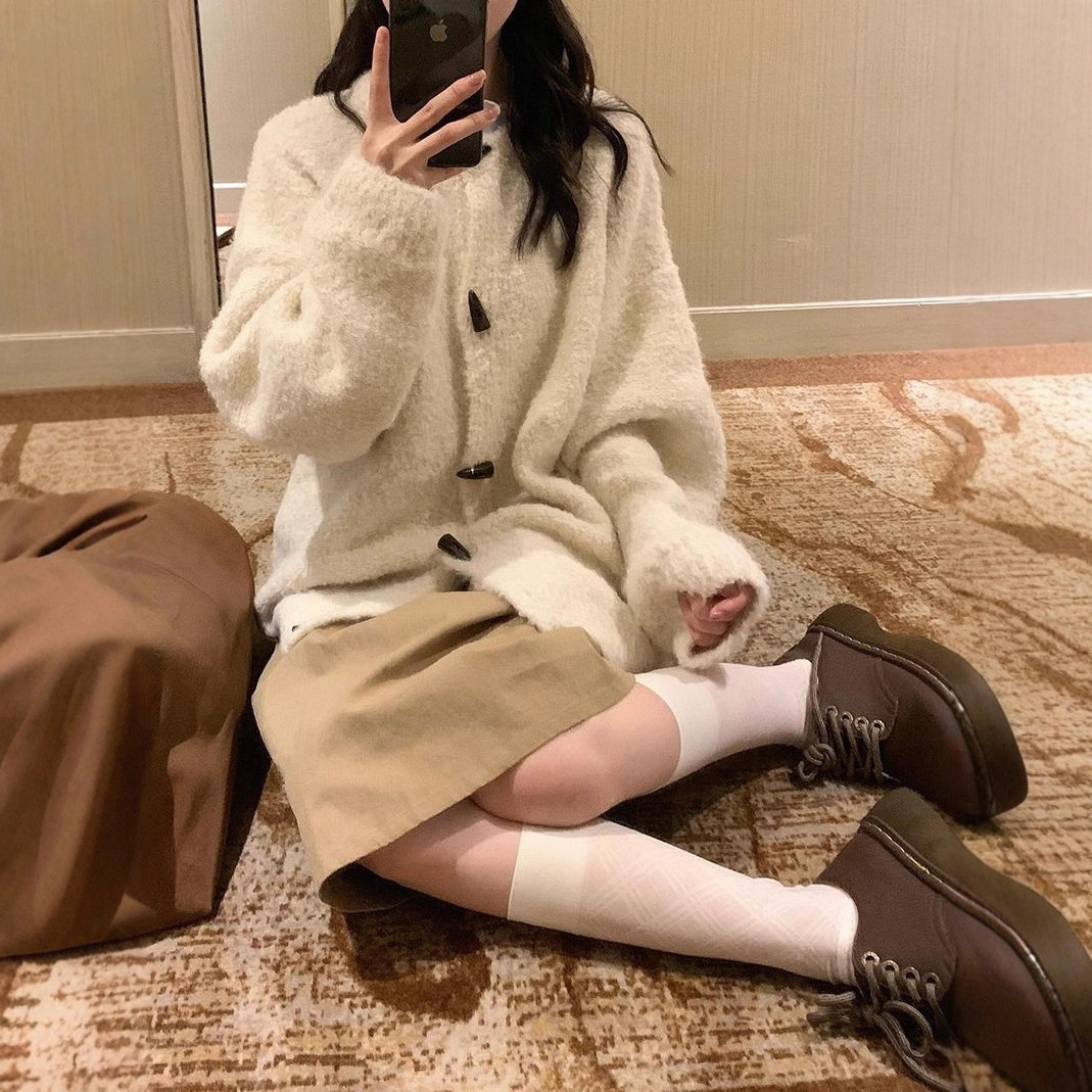 法式牛角扣针织衫外套女软糯圈圈纱毛衣开衫秋冬季小众设计感上衣
