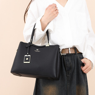 Ů���¿����ذ�2025б�����Ů�μ���r�д��Ůʿ�r�������Ů