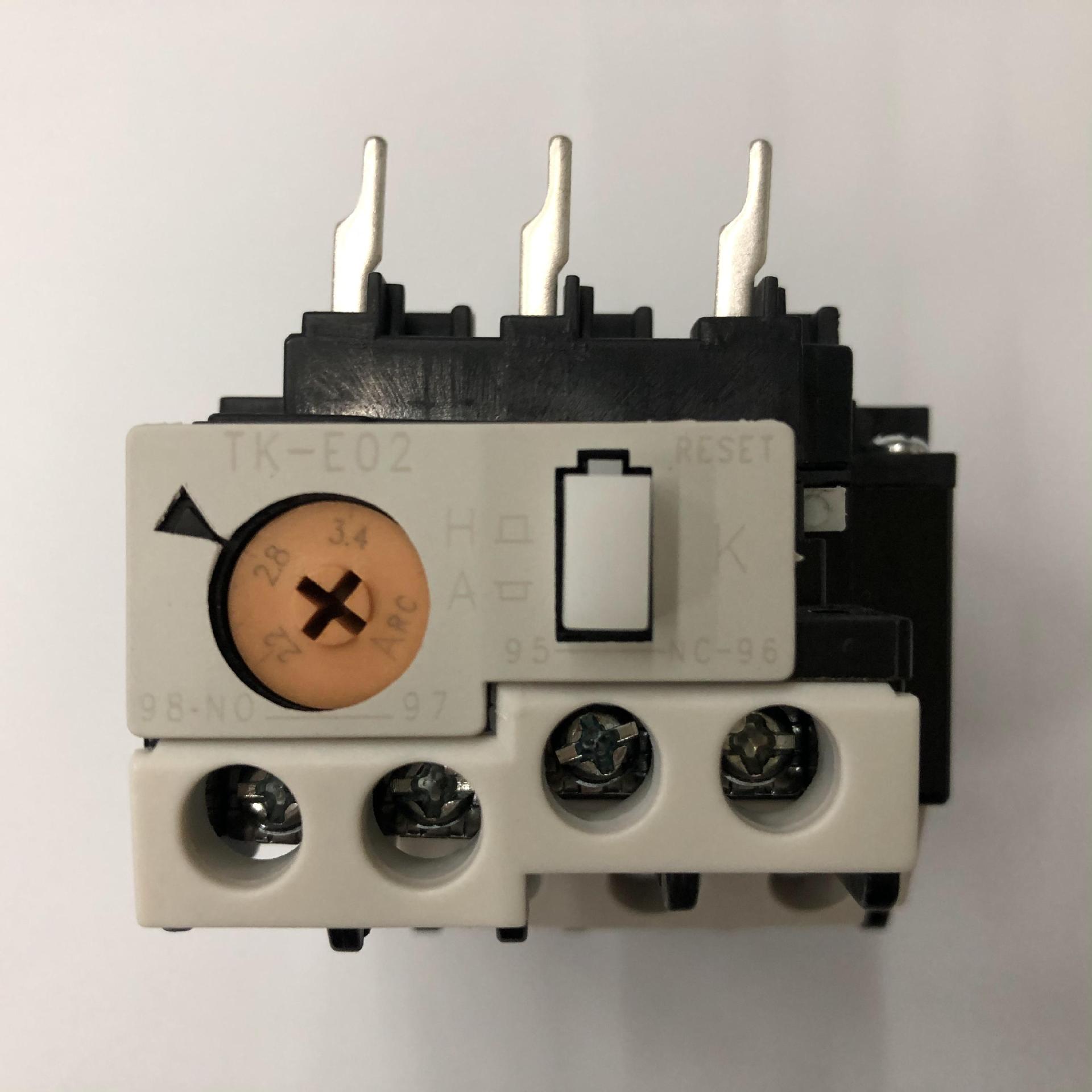 原装正品TK-E02P-C  2.2-3.4A 常熟富士过流保护热过载继电器