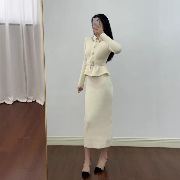 Autumn elegant knitted long-sleeve