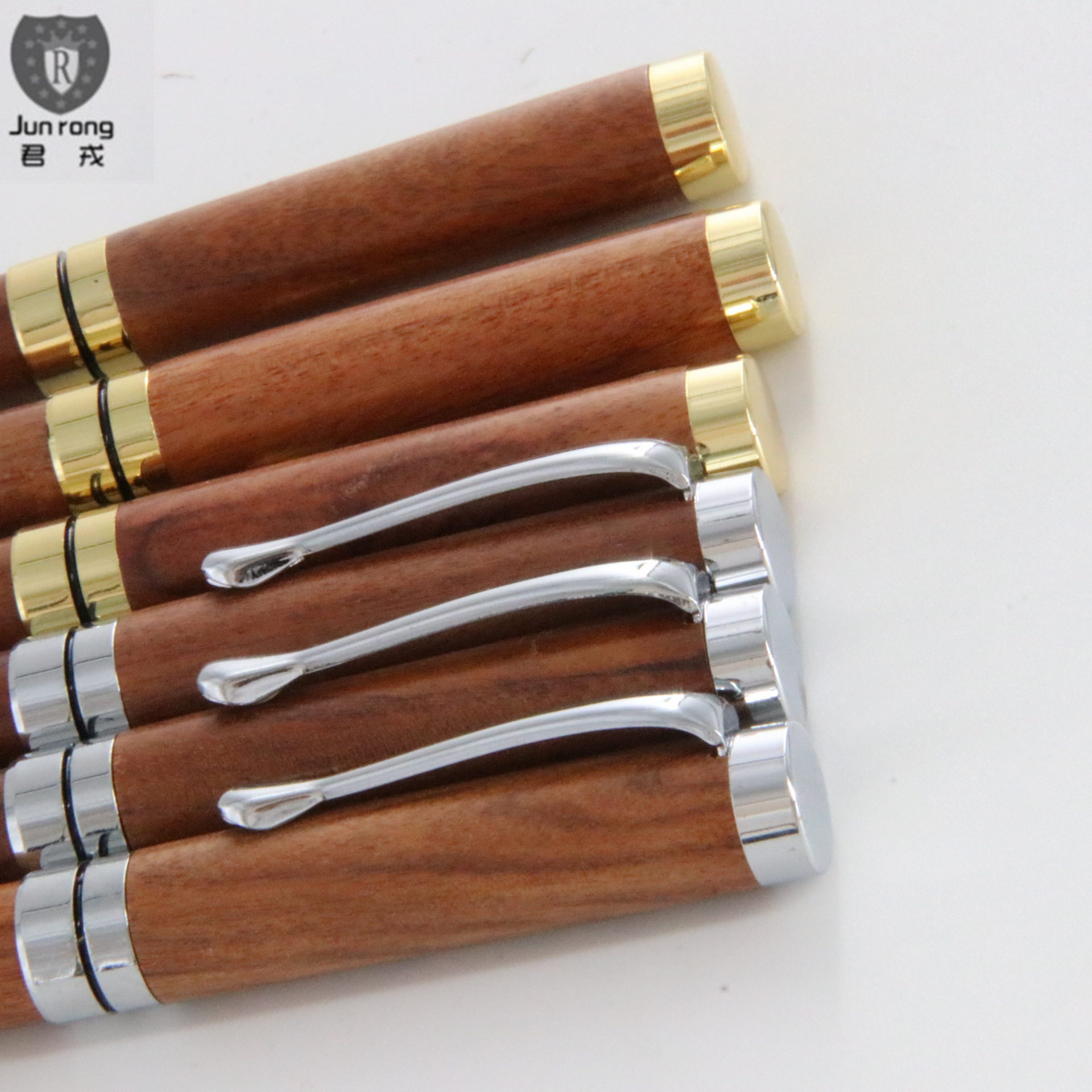 Junrong accesorios de metal pluma pera Flor de madera bolígrafo diseño de logotipo en stock fabricante papelería pluma de madera de bambú