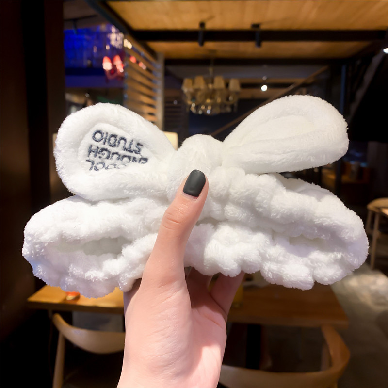 Lavarse la cara en otoño y invierno nuevo clip para el cabello máscara antideslizante pelusa cinta para el cabello lindas bandejas de dibujos animados pareja adornamiento para el cabello