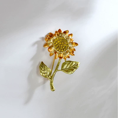 Wins at one stroke Vintage High-end Van Gogh Sunflower Brooch Female Temperament Enamel Corsage Design Sense Niche Pin (Yaxa sancaqları) - light-yellow-enamel-sunflower