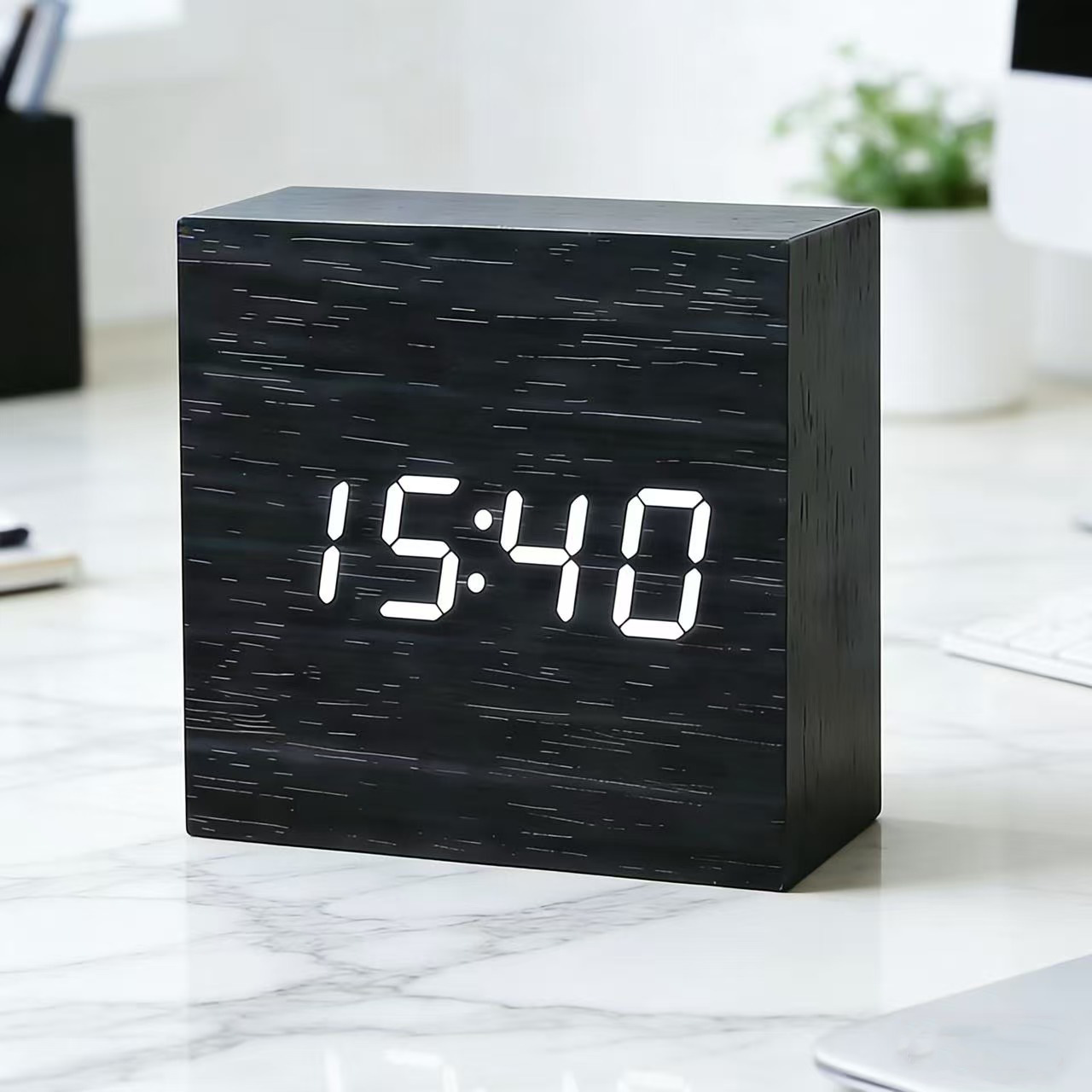 9013 lámpara blanca de madera negra - cuadrada