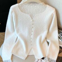 ˮ��ë�كɼ��B���ٽzᘿ���Ů�ﶬ�����������߼��а�ɫ����