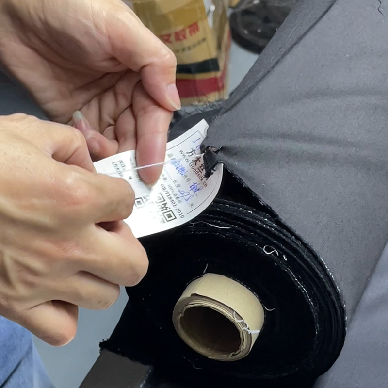 Tela de seda pura Fangda, rollo de materia prima, producto terminado, encoloreado e inspeccionado, enlace especial, 19 momme, crepé satinado liso.