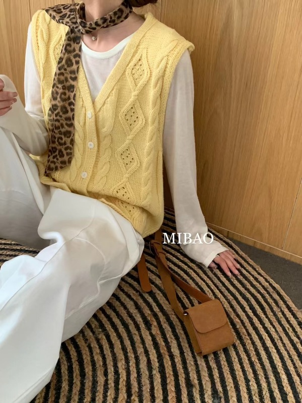 韩系单排扣麻花针织马甲背心女秋季新款宽松软糯叠穿开衫毛衣外套|undefined