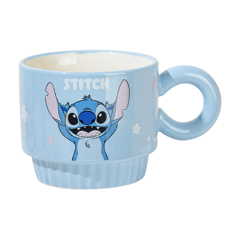 La nueva taza de regalo de cumpleaños apilada de cerámica Stitch, taza de agua, taza de alto valor para niñas, recuerdo para el hogar