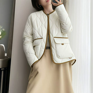 短款羽绒服女款2025新款冬季羽绒外套小香风平湖批发