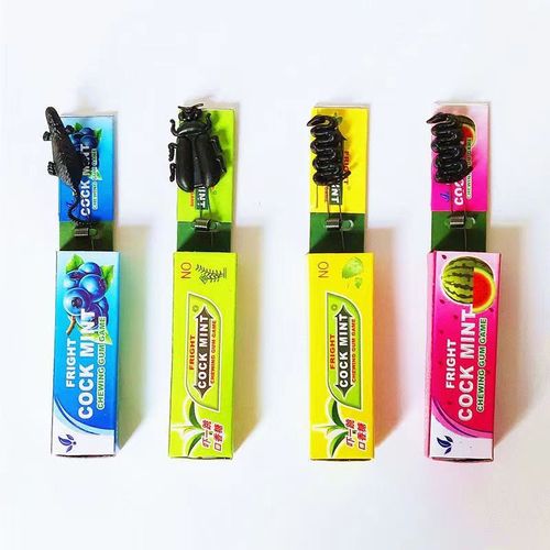 Cockroach chewing gum scares April Fools' Day spoof, makes people funny, tricksy toys, school primary school students stationery wholesale