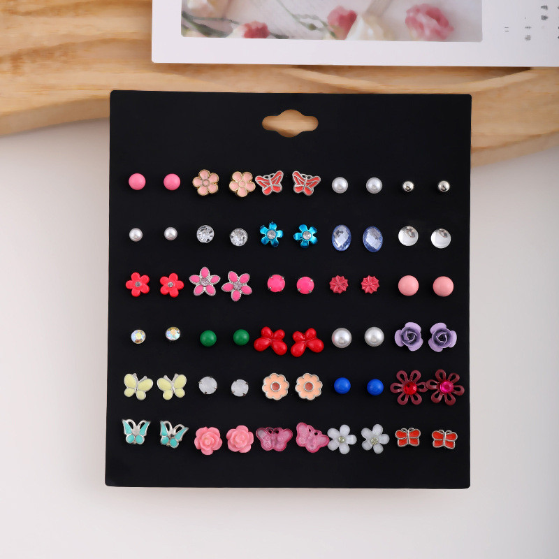 Simple Style Flower Butterfly Alloy Plating Inlay Rhinestones Ear Studs 1 Set