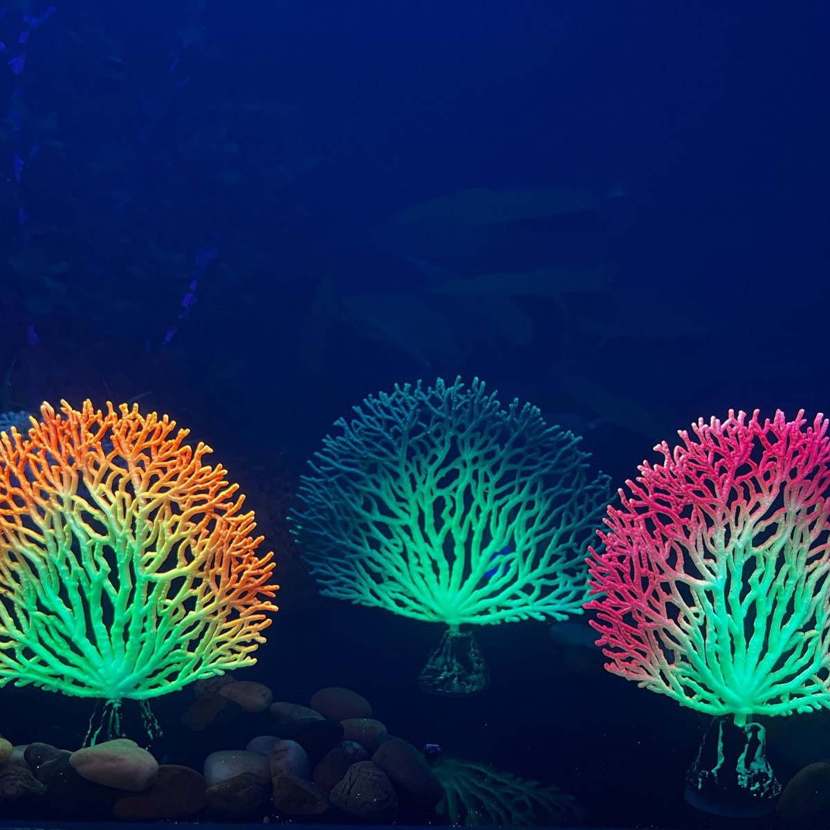 夜光仿真珊瑚荧光海铁树鱼缸盆景造景水族箱装饰品水生植物摆件