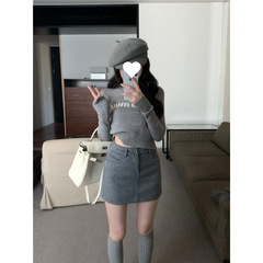 字母提花灰色毛衣女秋冬新款短款针织打底衫长袖圆领套头内搭上衣