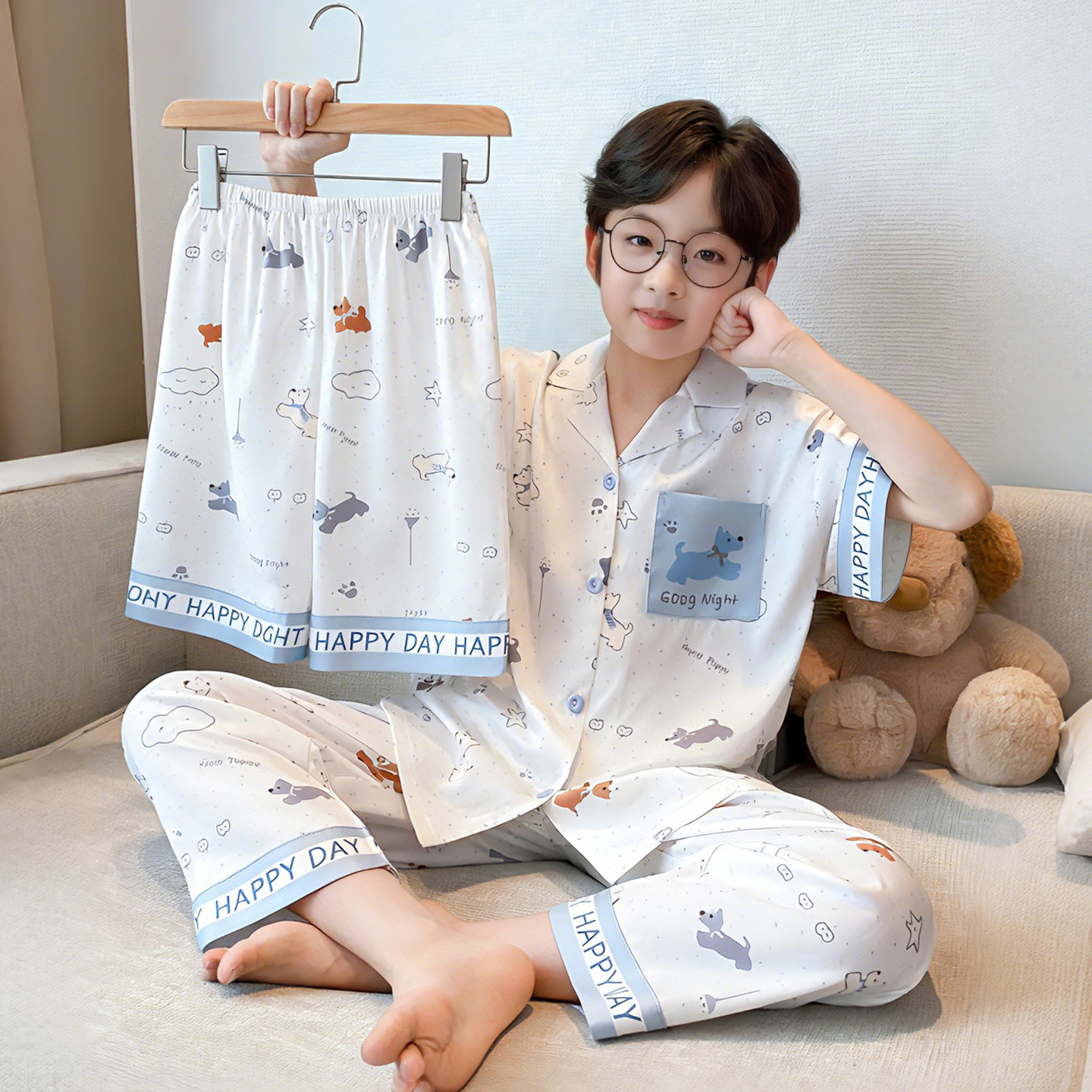 Pijama de niños frío seda de hielo y nieve mangas cortas tres piezas con solapa delgada 2026 nueva ropa casera infantil de verano