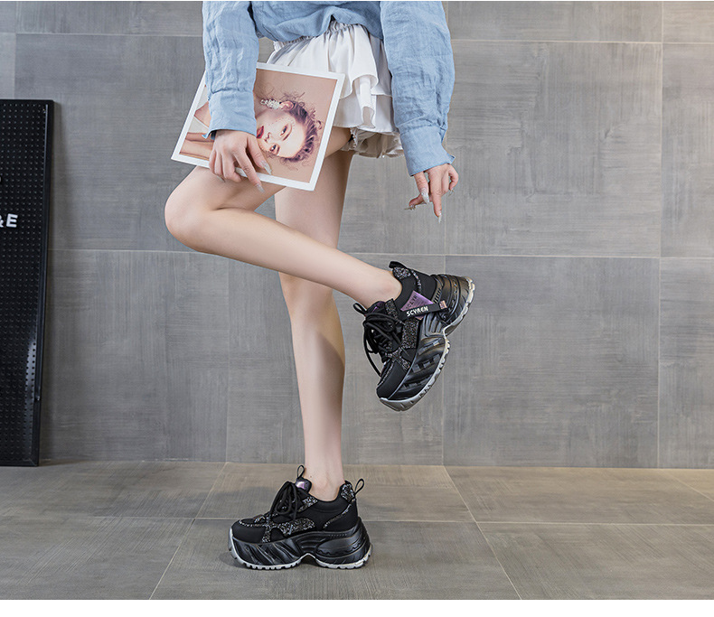 Giày sneaker nữ đế dày tăng chiều cao phong cách hot girl mùa thu 2026 — Kaki M2939, M2939 màu đen chi tiết 19