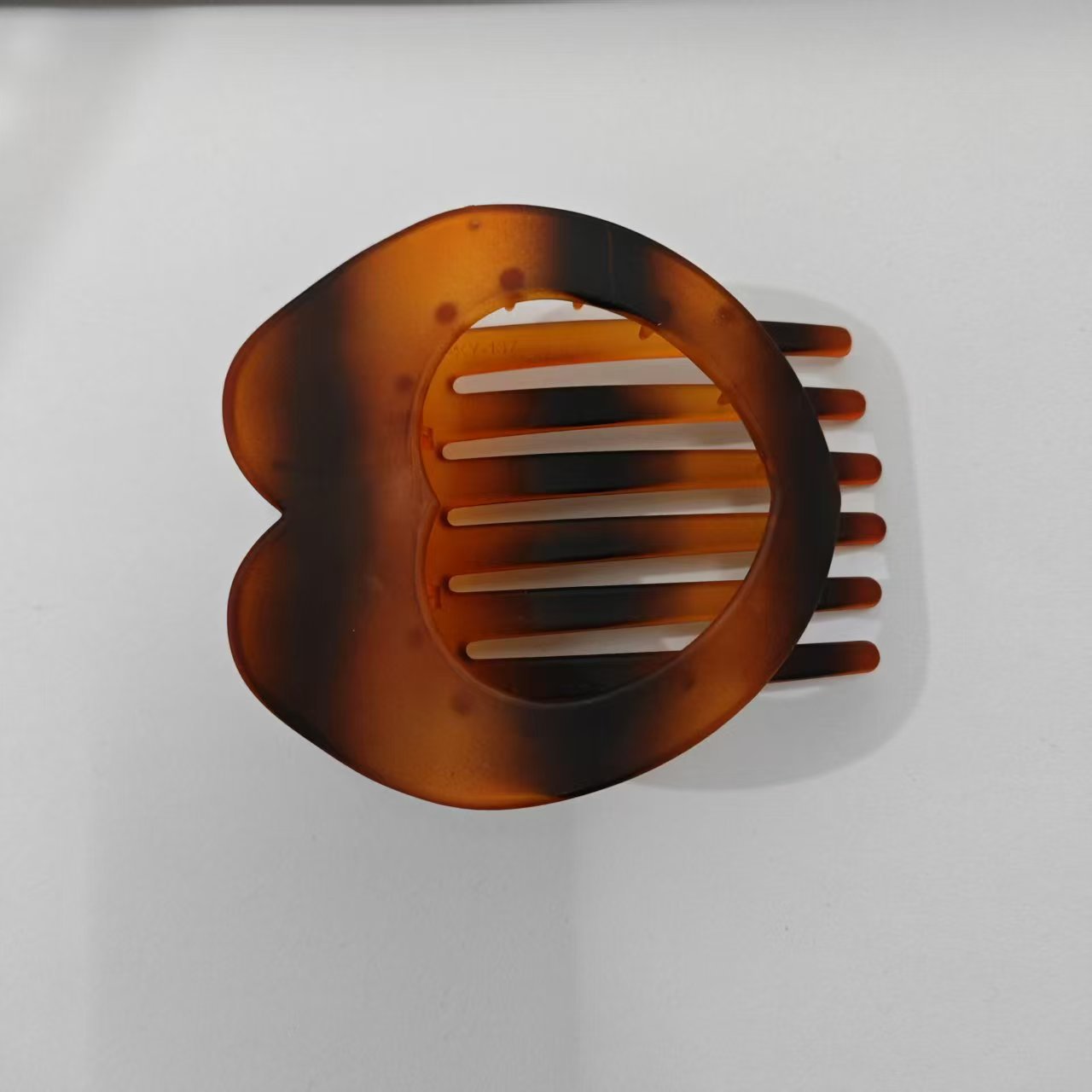 14 # Frosted heart (yellow amber)