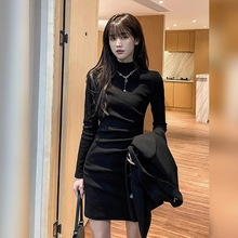 半高领连衣裙女2025秋冬装遮肉显瘦高级感长袖包臀内搭打底裙子潮