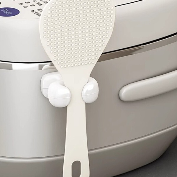 Rice Spoon Storage Rack Kitchen Wall-Mounted Rice Cooker Rice Shovel Storage Rack Silicone Hook Non-Stick Rice Spoon Storage Rack