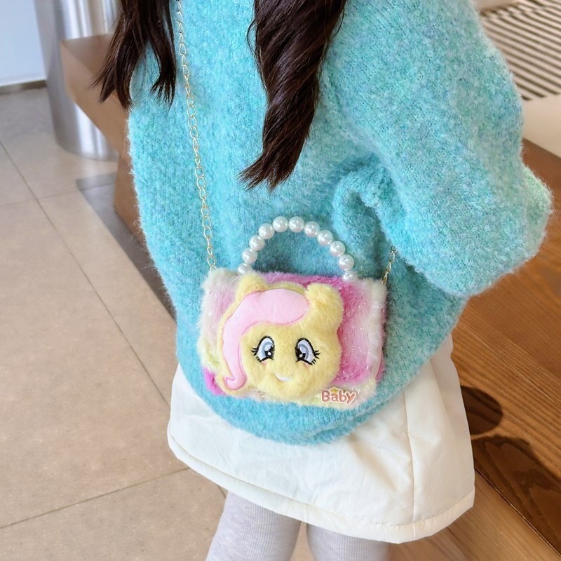 Nuevos bolsos infantiles otoño / invierno coreano niñas lindos bolsos de mochila de moda niñas bolsos de peluche bolsos de perlas