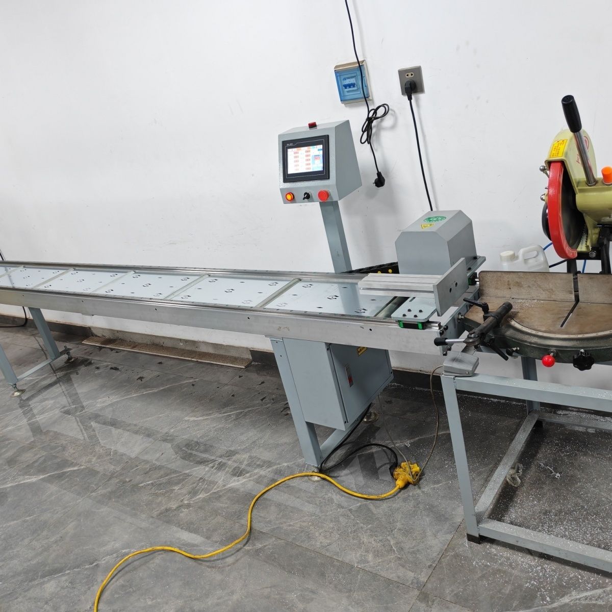 数控定位料架定尺架伺服数控送料架数控切割机蓝牙压线锯高效精准