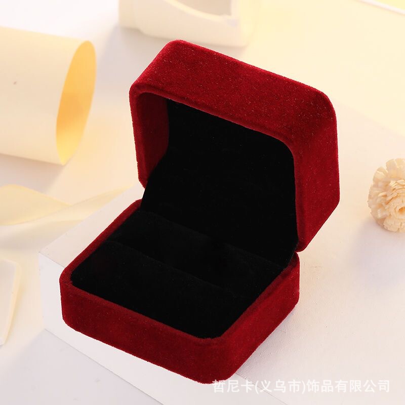 New Wholesale Advanced jewelry box diamond ring gift box high-end jewelry box Internet celebrity high-end ring box ring box exquisite