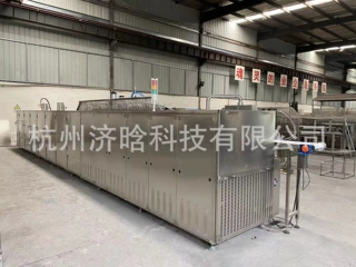 冰淇淋壳机,雪糕外壳成型机,冰激凌套壳设备,硬华夫煎饼生产线