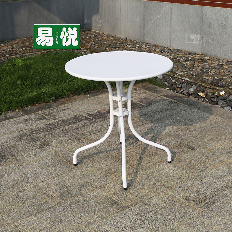 Tienda de té con leche Mesas y sillas al aire libre Sillas de mimbre de ocio de patio Juego de tres y cinco piezas Mesas y sillas exteriores de café Protector solar impermeable blanco