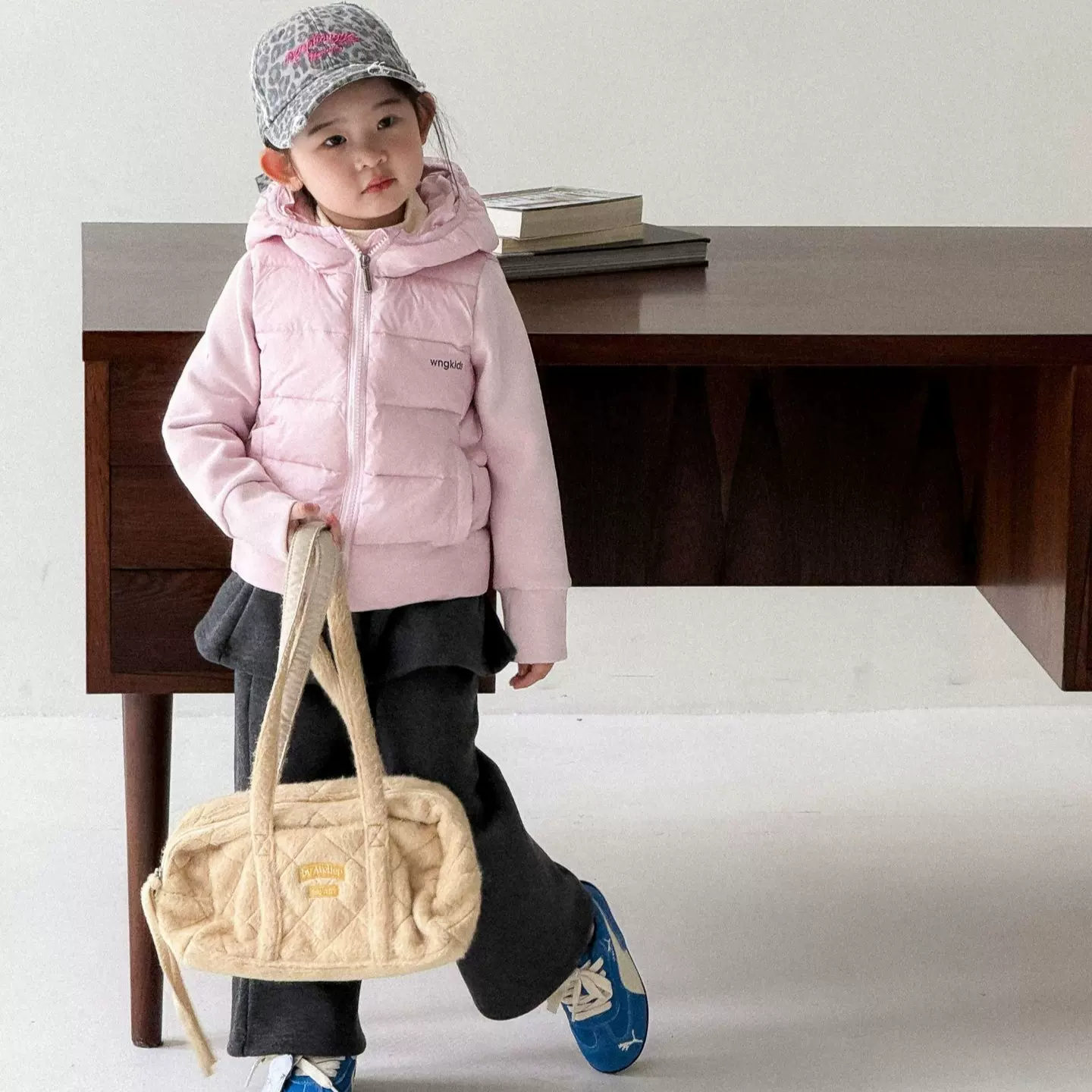 2025冬季新款童装 韩版童装 女童lulu棉服 拼接连帽棉服 轻薄棉衣