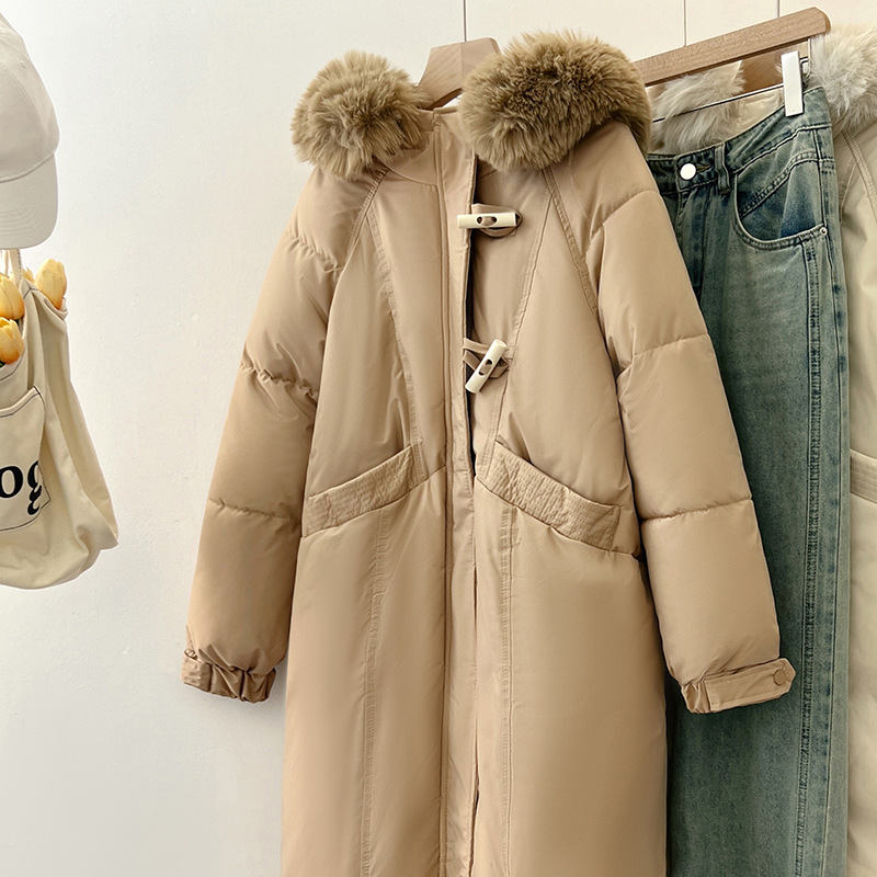 2024 Korean version women's Hong Kong long style over the knee student thick cow horn button cotton loose large fur_voghion.com