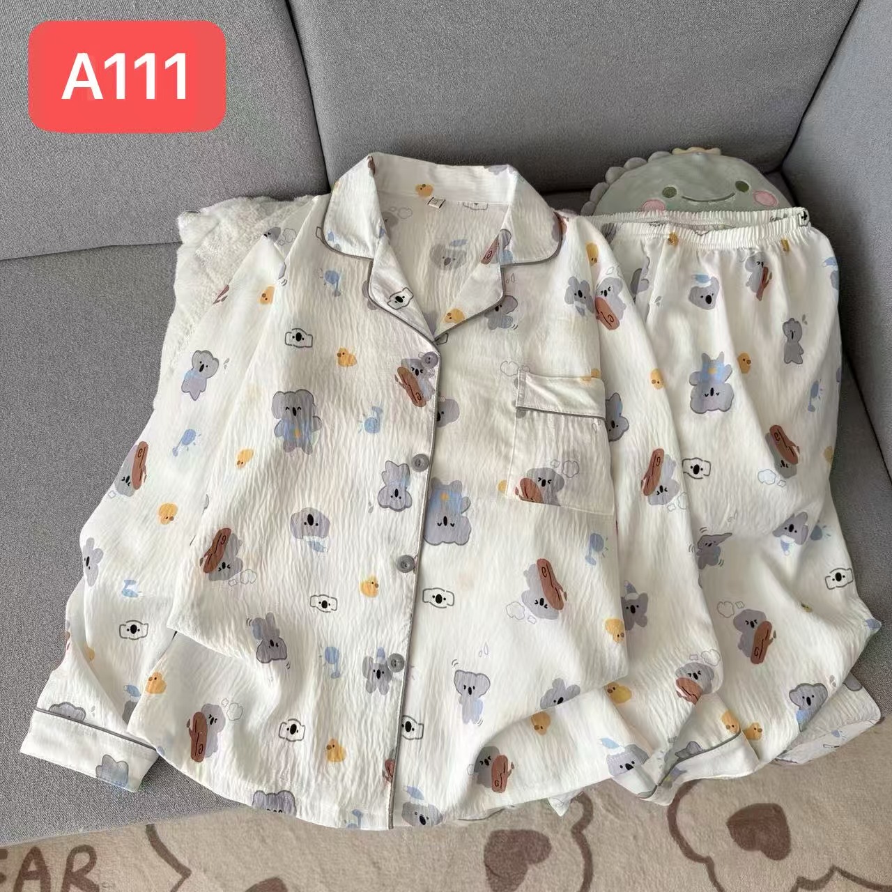 Al por mayor transfronterizo primavera nueva nube de algodón con solapa de dibujos animados oso dulce lindo pijama de mujer pantalones de manga larga ropa para el hogar