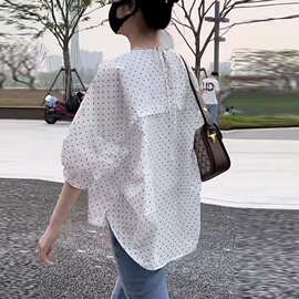 复古风波点衬衫女圆领中袖宽松衬衣2026夏季腰后褶皱设计上衣潮