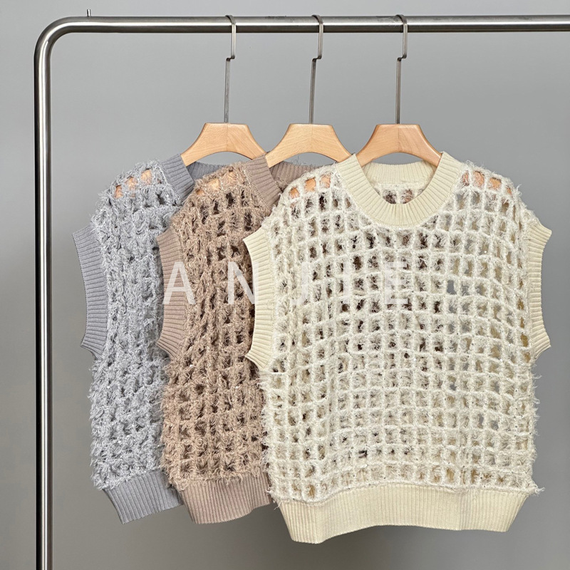 2026 Spring/Summer New Collection: Exquisitely Hand-Crocheted Hollow-Out Silk-Linen Knit Vest, Loose-Fit Sequined Fringe Sleeveless Cover-Up
