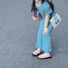韩版女童海洋色短袖喇叭裤套装2024春装新款女宝宝T恤裤子两件套