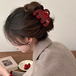 �n���߶˼tɫ��ĸ��̖ץ�AŮ�߼��к��X�ױP�l���~�A�r��ͨ�ڰl�