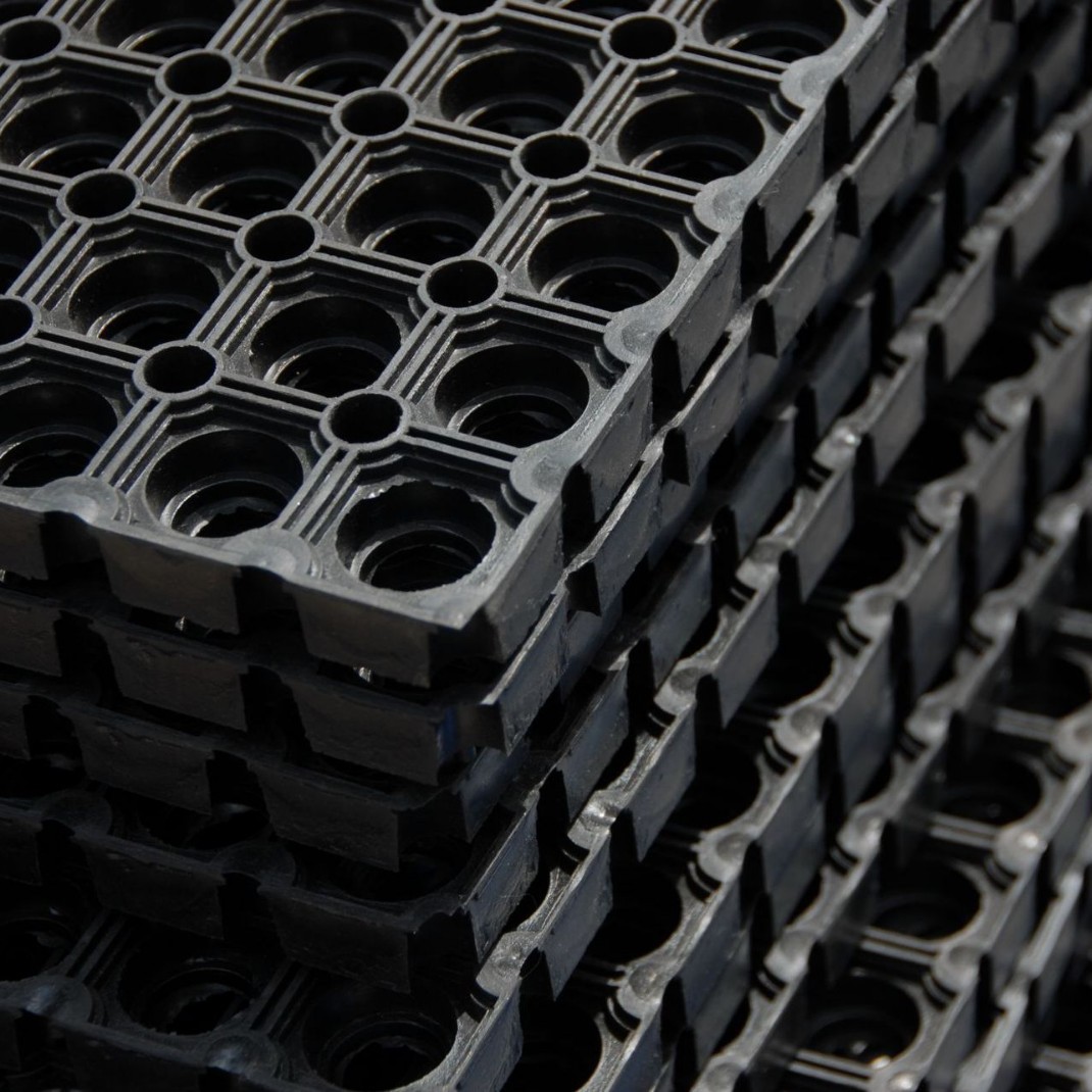 NN多功能橡胶孔垫防水防护防滑软胶隔振防震