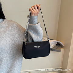 2025新款斜挎包牛津布腋下包麻将小方包女手机包潮流字母斜挎包包