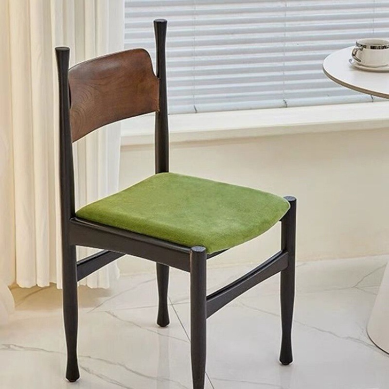 Medieval Dining Chair Home Designer Lamb Velvet Solid Wood Backrest Leisure Chair Wabi-sabi Style Retro Simple Restaurant Chair