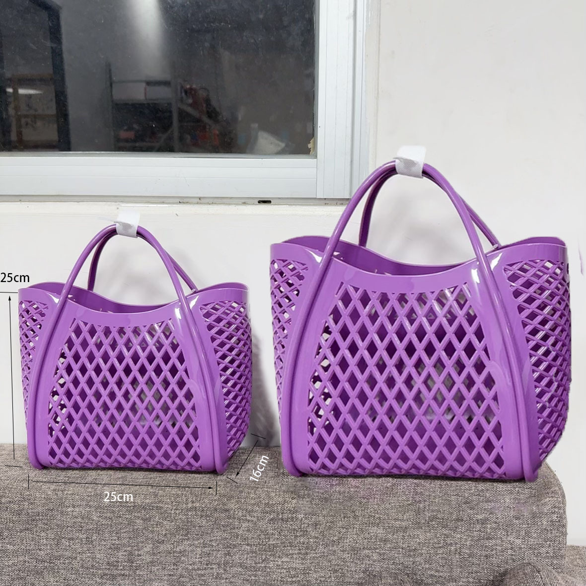 Jelly bag, handbag, silicone hollowed-out vegetable basket bag, picnic bag, shopping basket, PVC beach bag, washbasin basket, bath full figure